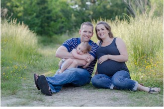 un Outdoors Virginia Beach Family Maternity Session