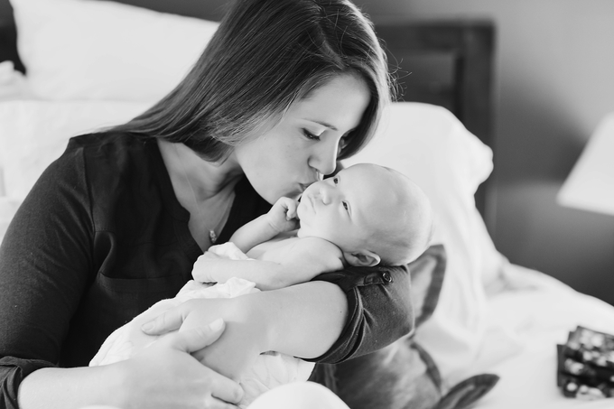 Virginia Beach Newborn Lifestyle Photographer Brooke Tucker