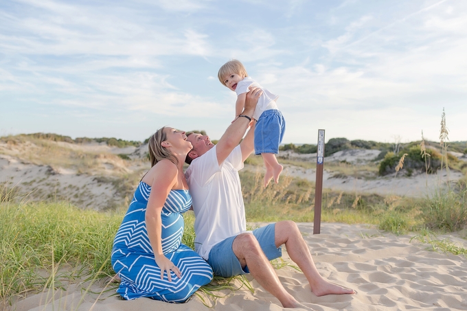 Lifestyle Beach Maternity Session by Brooke Tucker Photography