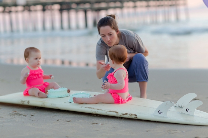 Beautiful Sunrise Surfing Cake Smash by Brooke Tucker Photography