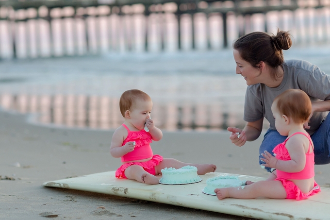 Beautiful Sunrise Surfing Cake Smash by Brooke Tucker Photography