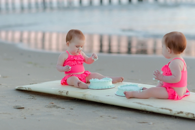 Beautiful Sunrise Surfing Cake Smash by Brooke Tucker Photography