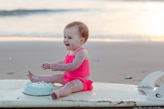 Beautiful Sunrise Surfing Cake Smash by Brooke Tucker Photography