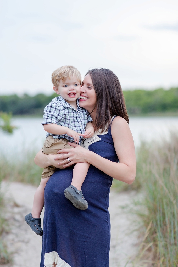 Beautiful Lifestyle Maternity session Brooke Tucker Photography