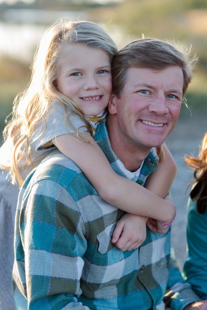 Teal and Grey Outdoor Family lifestyle photography by Brooke Tucker