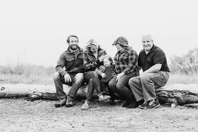 Outdoor lifestyle family session by Brooke Tucker Photography