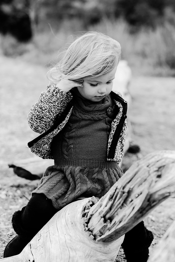 Outdoor lifestyle family session by Brooke Tucker Photography