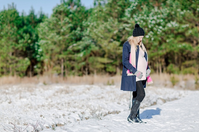 Beautiful Virginia Beach Snowy Maternity Session by Brooke Tucker Photography