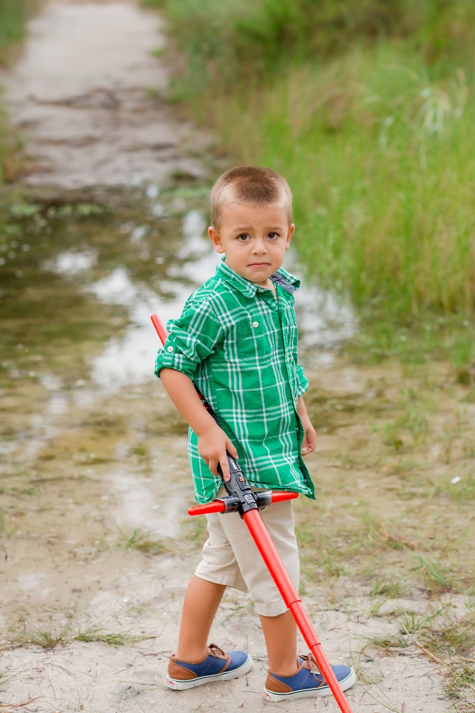 Beautiful Outdoor Family Lifestyle Photography Session | Brooke tucker photography