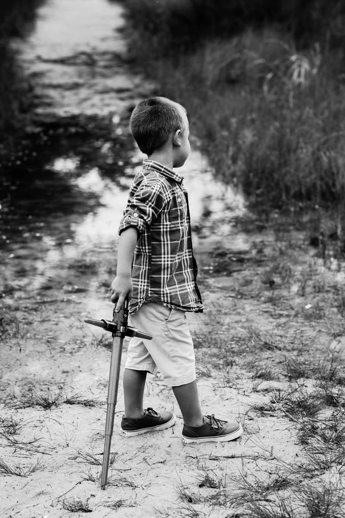 Beautiful Outdoor Family Lifestyle Photography Session | Brooke tucker photography