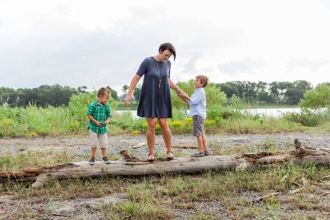 Beautiful Outdoor Family Lifestyle Photography Session | Brooke tucker photography