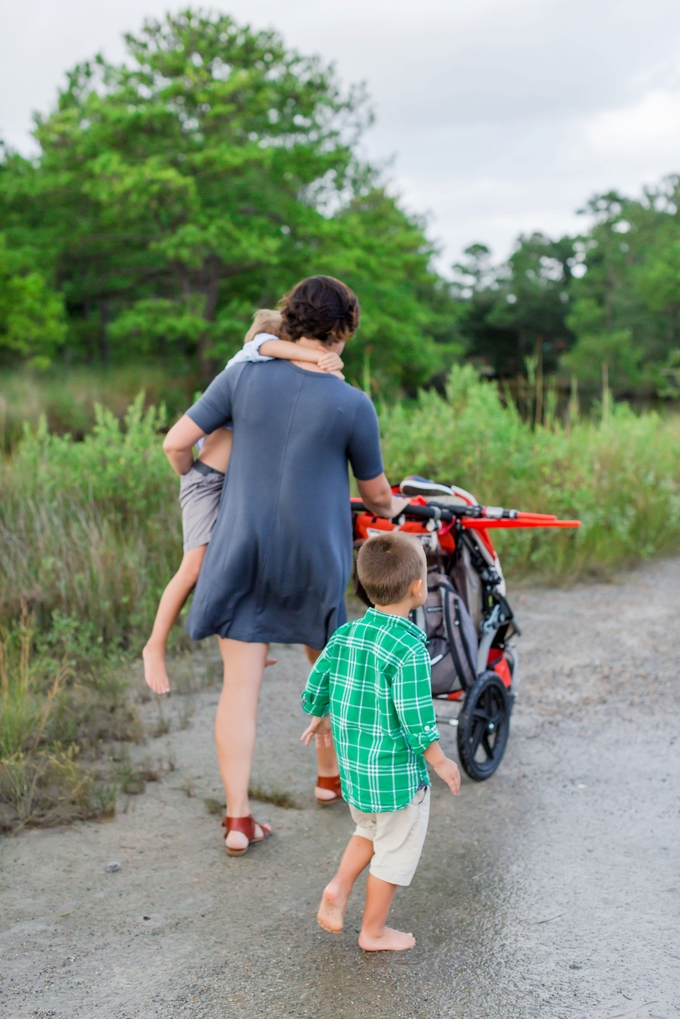 Beautiful Outdoor Family Lifestyle Photography Session | Brooke tucker photography