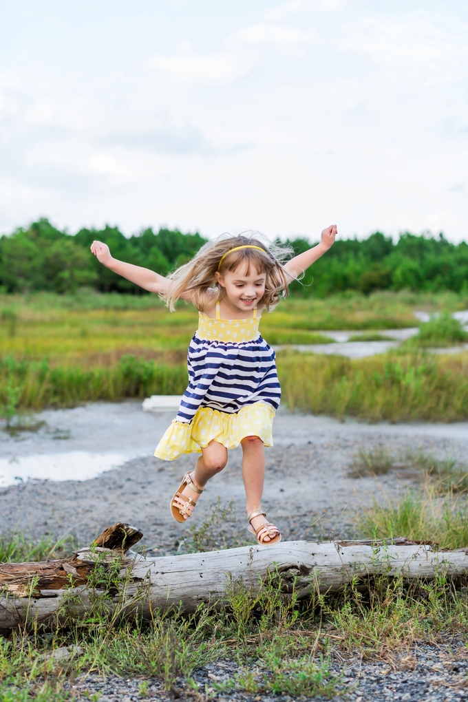 Beautiful Virginia Outdoor Family Lifestyle Session by Brooke Tucker Photography