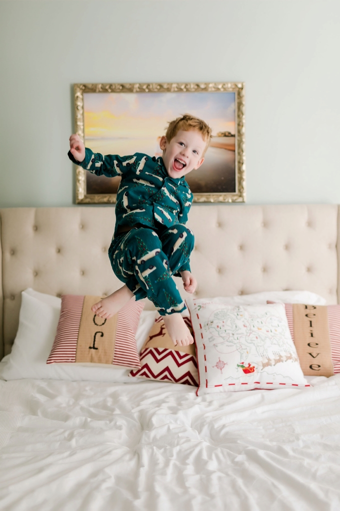 Christmas Pajamas and Milk with Mommy Lifestyle photography Session by Brooke Tucker Photography