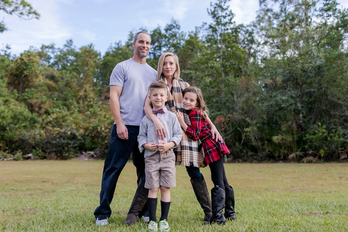 Celebration Florida Laid Back Holiday Portrait Session | Brooke Tucker Photography