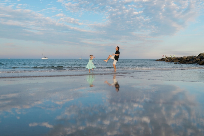 New Smyrna Beach Lifestyle family Portraits by Brooke Tucker Photography