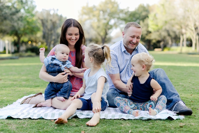 Florida Family Photographer/ Beautiful Outdoor Family portraits