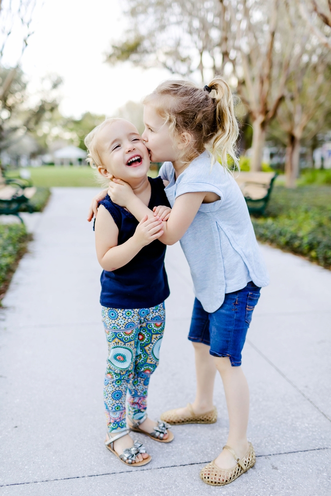 Florida Family Photographer/ Beautiful Outdoor Family portraits