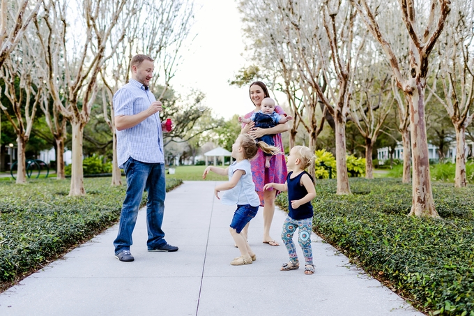 Florida Family Photographer/ Beautiful Outdoor Family portraits