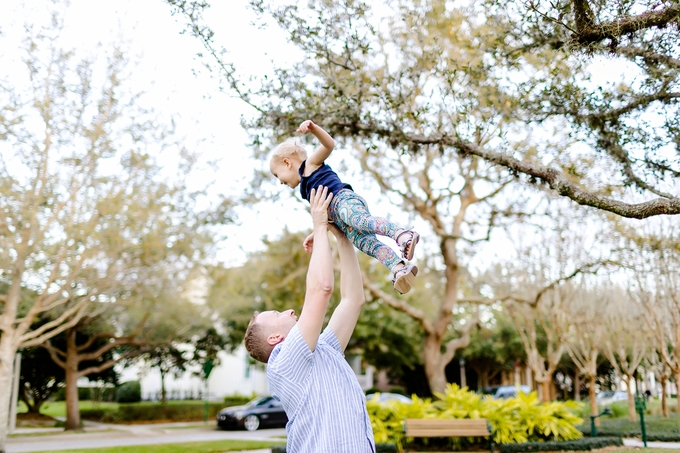 Florida Family Photographer/ Beautiful Outdoor Family portraits