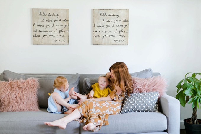 Indoor Mommy and Me, Pillow Fight