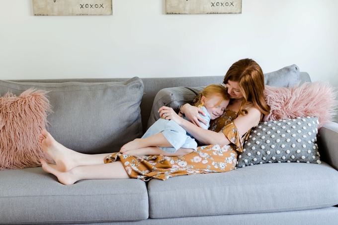 Indoor Mommy and Me, Pillow Fight