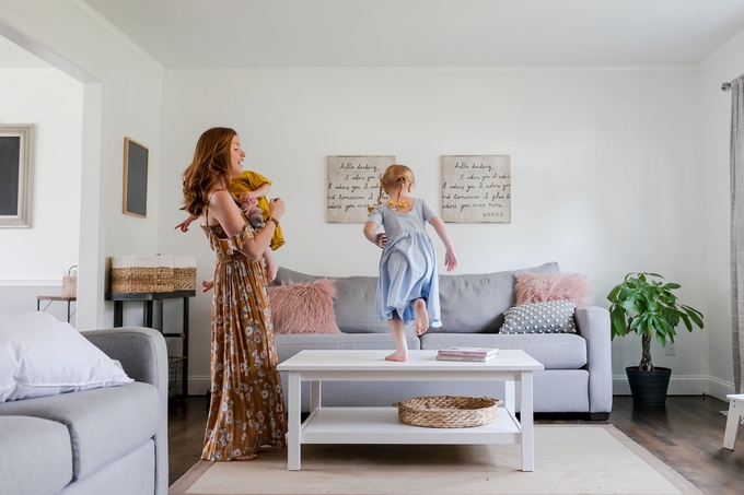 Indoor Mommy and Me, Pillow Fight