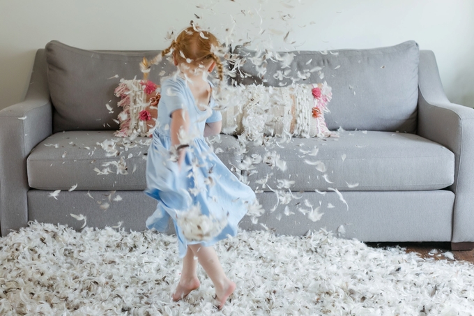 Indoor Mommy and Me, Pillow Fight