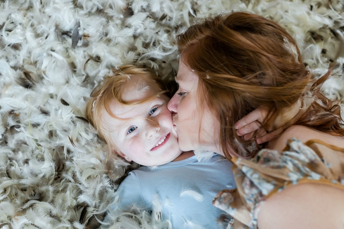 Indoor Mommy and Me, Pillow Fight