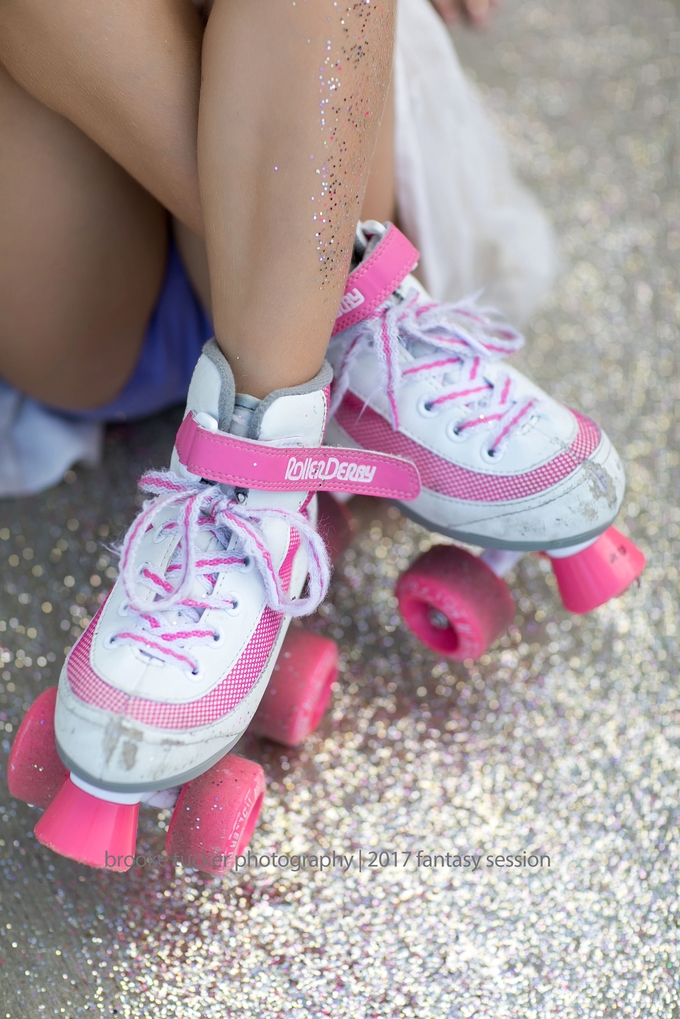 Beautiful and fun all about me roller skating session, orlando florida, brooke tucker photography