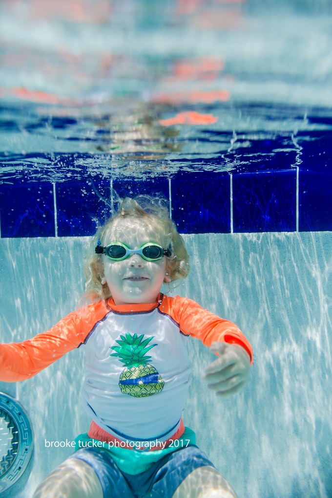 underwater photography, orlando child and family photographer brooke tucker