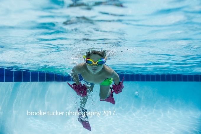 underwater photography, orlando child and family photographer brooke tucker