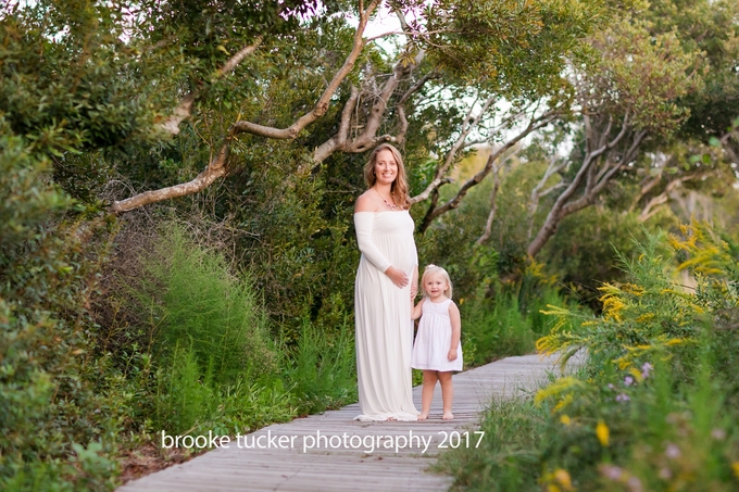 Beautiful beach mother and daughter photographer, virginia beach child and family photographer brooke tucker photography