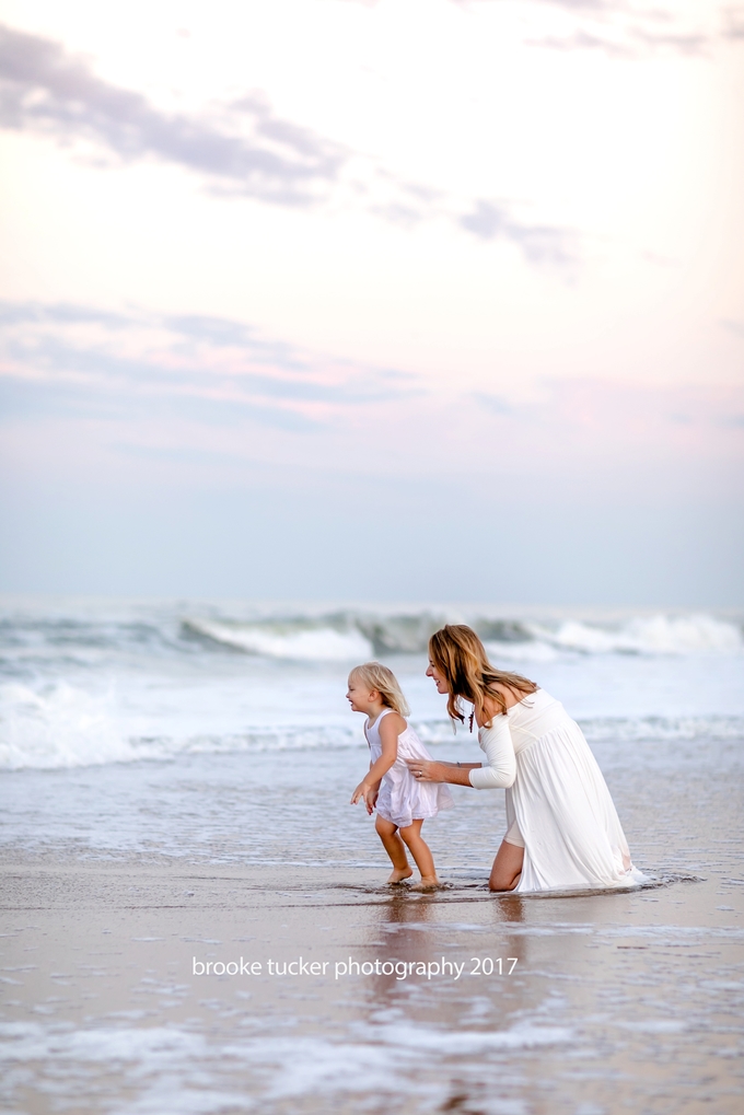 Beautiful beach mother and daughter photographer, virginia beach child and family photographer brooke tucker photography