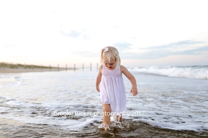 Beautiful beach mother and daughter photographer, virginia beach child and family photographer brooke tucker photography