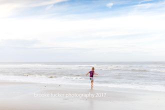 beautiful back bay golden hour children's photography by brooke tucker photographer