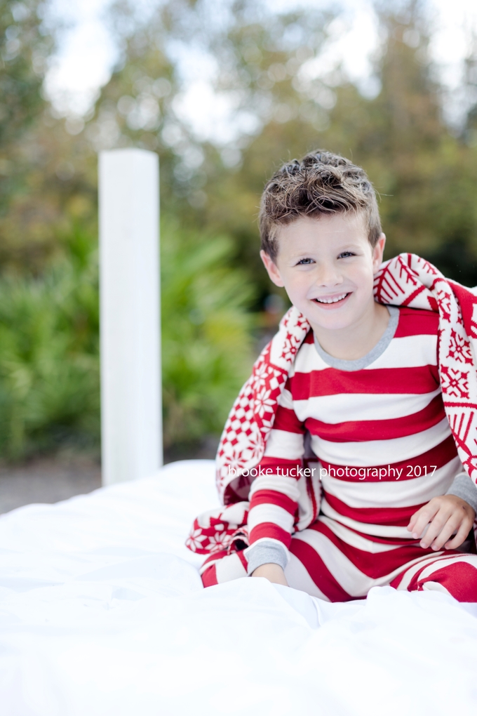 outdoor holiday portraits, holiday pajamas milk and cookies, florida child and family photographer brooke tucker