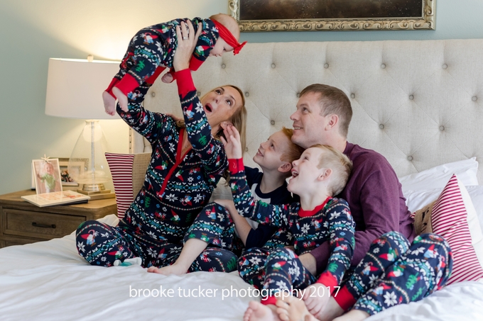 holiday family portraits, lifestyle christmas pajamas, family holiday pj