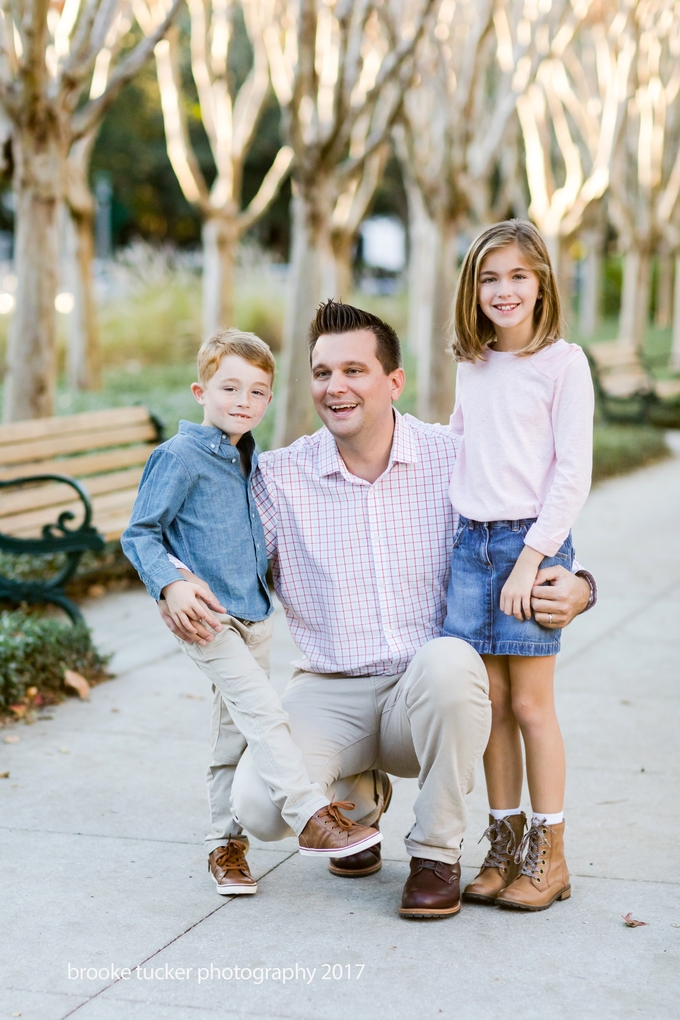 Florida child and family photographer Brooke Tucker,beautiful sun filled outdoor lifestyle family portraits