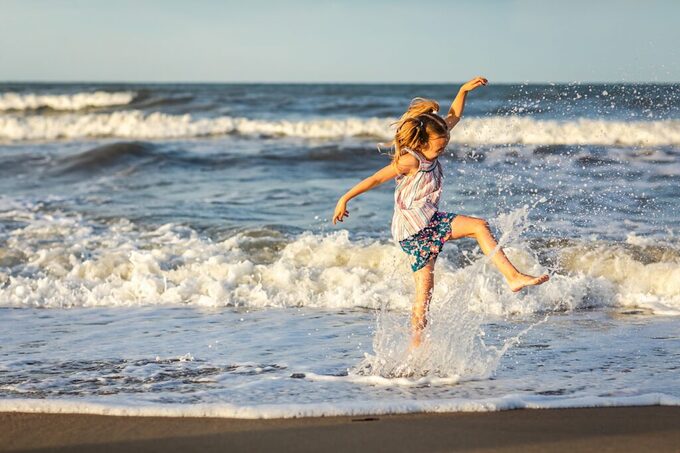 Hampton Roads Beach Photographer Brooke Tucker