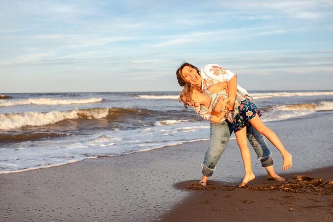 Hampton Roads Beach Photographer Brooke Tucker